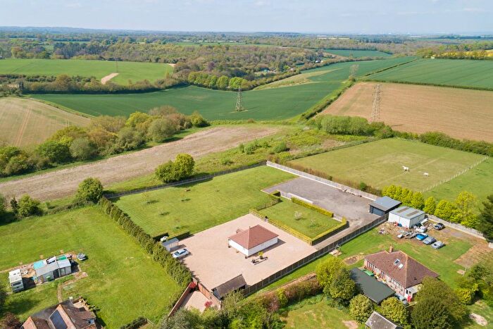 2 Bedroom Detached Bungalow For Sale In Throwley Forstal, Faversham, ME13