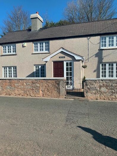 3 Bedroom Detached House To Rent In Tan-Y-Graig Road, Llysfaen, LL29