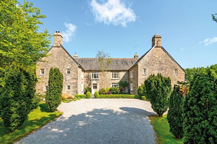 6 Bedroom Detached House For Sale In Tregembo Hill, Relubbus, Penzance, TR20