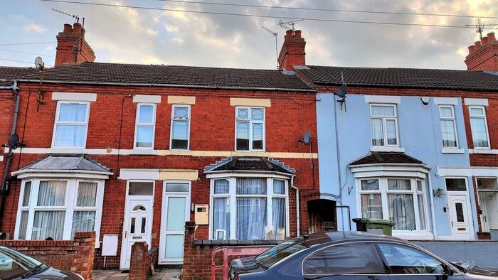 3 Bedroom Terraced House To Rent In Alexandra Road, Wellingborough, NN8