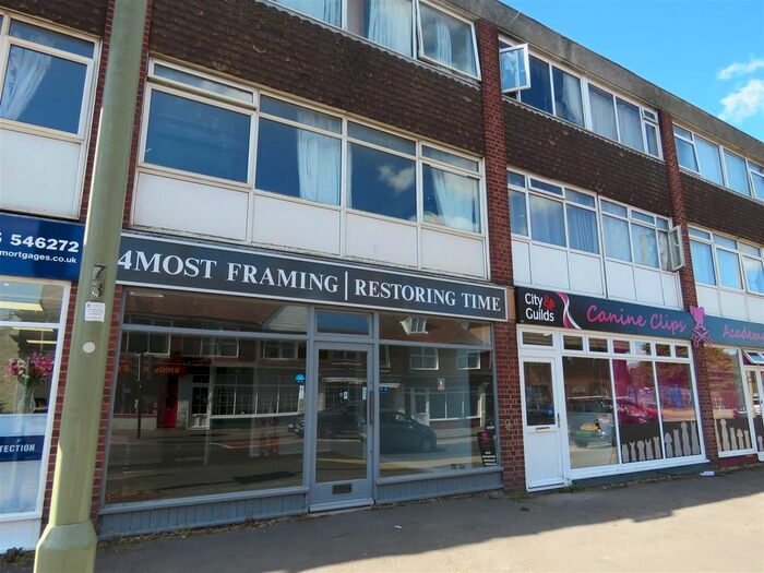 Property To Rent In Winston Parade, Lymington Road, New Milton, BH25