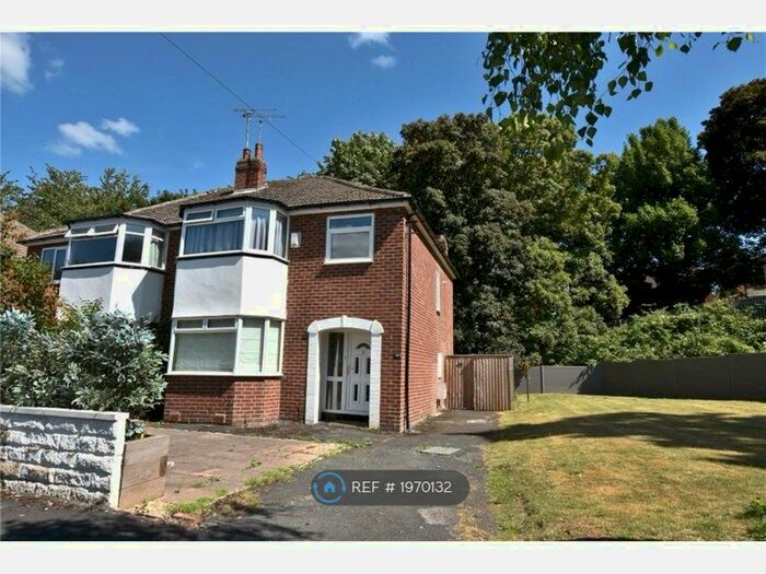 3 Bedroom Semi-Detached House To Rent In Newton Park Drive, Leeds, LS7