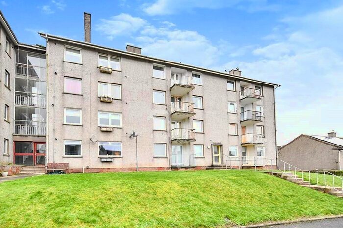 2 Bedroom Flat To Rent In Owen Park, East Kilbride, Glasgow, South Lanarkshire G75