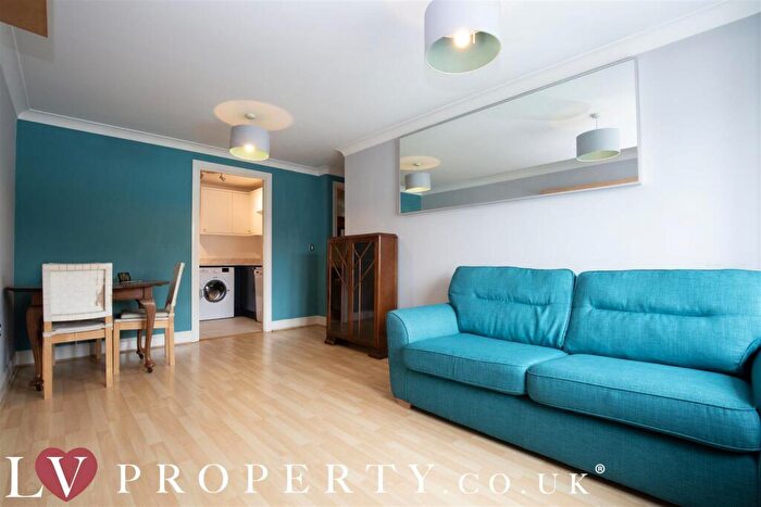 2 Bedroom Apartment To Rent In Clement Street, Birmingham, B1