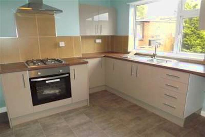 2 Bedroom Terraced House To Rent In North Street, North Wingfield, S42