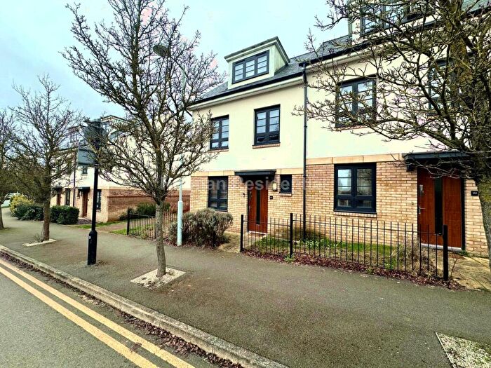 3 Bedroom Town House To Rent In Great High Ground, St Neots, PE19