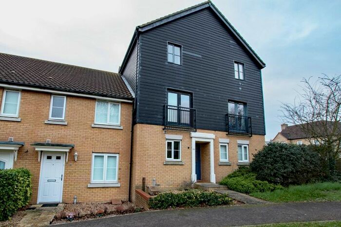 3 Bedroom Town House To Rent In Jeavons Lane, Great Cambourne, Cambridge, CB23