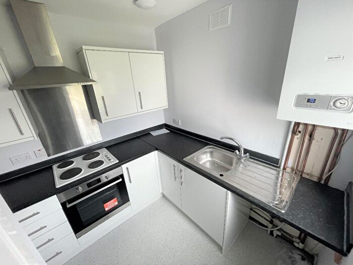 1 Bedroom Flat To Rent In Main Road, Springside, KA11