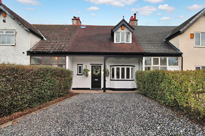 3 Bedroom Cottage For Sale In Houghton Road, Upton, CH49