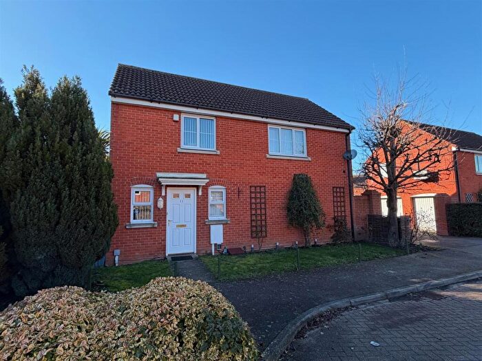 2 Bedroom Apartment To Rent In Topaz Drive, Sittingbourne, Kent, ME10