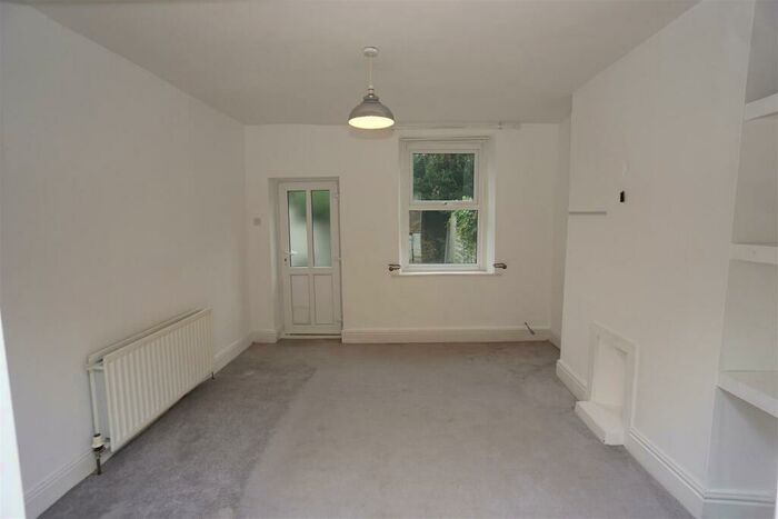 3 Bedroom Terraced House To Rent In Bradley Street, Crookes, Sheffield, S10
