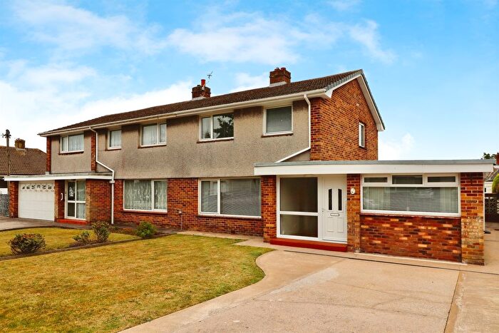 3 Bedroom Semi-Detached House For Sale In Kennedy Rise, Barry, CF62