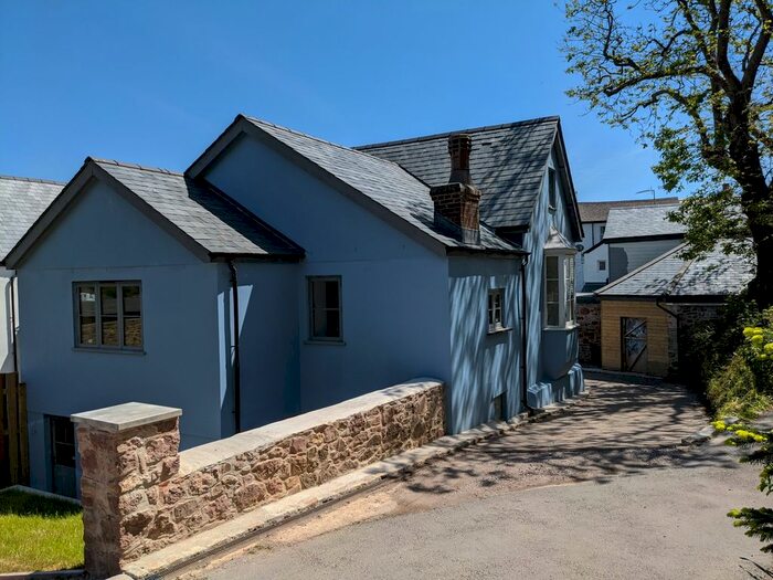 3 Bedroom Semidetached House For Sale In Fore Street, Kingsand