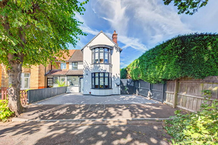 3 Bedroom Detached House For Sale In Gordon Avenue, March, PE15