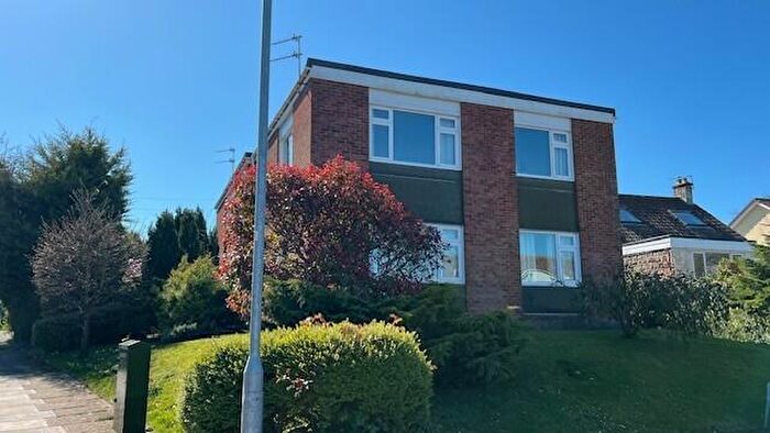 2 Bedroom Flat To Rent In Furze Close, Weston-Super-Mare, BS22