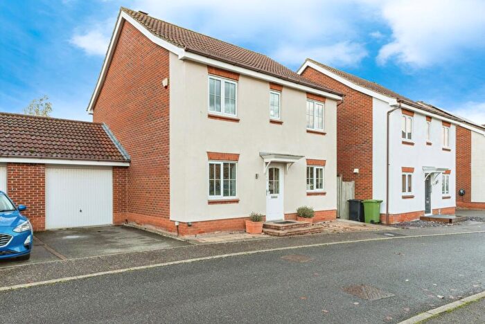 4 Bedroom Detached House For Sale In Cygnet Close, Attleborough, Norfolk, NR17