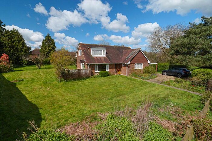 4 Bedroom Detached House For Sale In Stelling Minnis, Canterbury, CT4