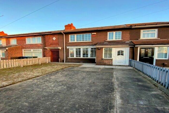 3 Bedroom End Of Terrace House To Rent In West Lane, Middlesbrough, TS5