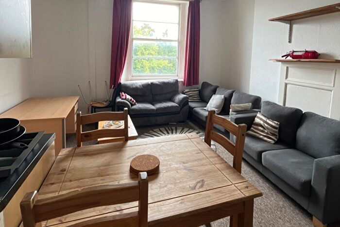 7 Bedroom Terraced House To Rent In Tyndalls Park Road, Top Floor Flat, Clifton, Bristol, BS8