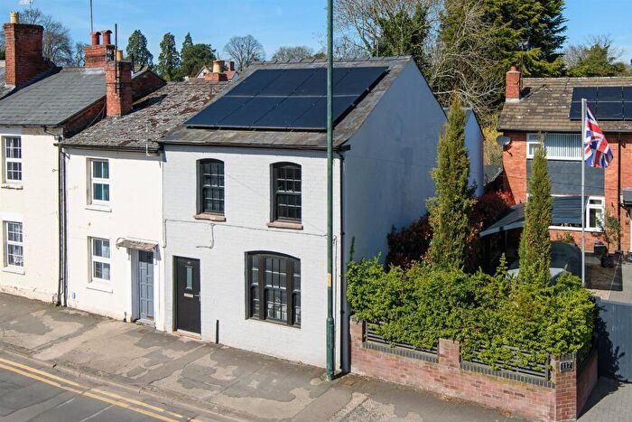 4 Bedroom End Of Terrace House For Sale In Etnam Street, Leominster, HR6