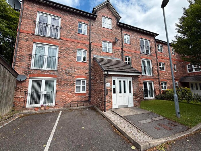 2 Bedroom Flat To Rent In Barton Street, Farnworth, BL4