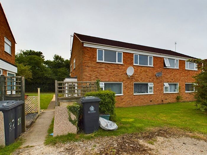 2 Bedroom Maisonette To Rent In Cheviot Close, Quedgeley, Gloucester, GL2