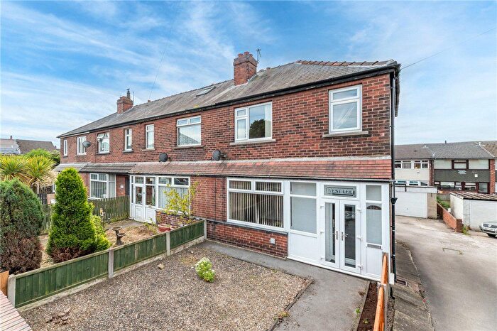 3 Bedroom End Terrace House For Sale In Syke Road, Tingley, Wakefield, West Yorkshire, WF3