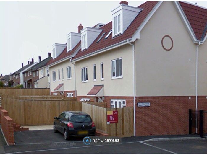 2 Bedroom Flat To Rent In St. Silas Court, Bristol, BS14