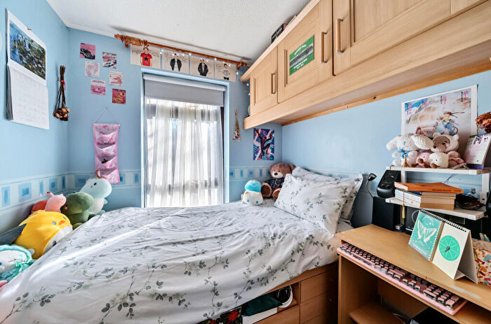 3 Bedroom Terraced House For Sale In Avondale, Ash Vale, Surrey, GU12