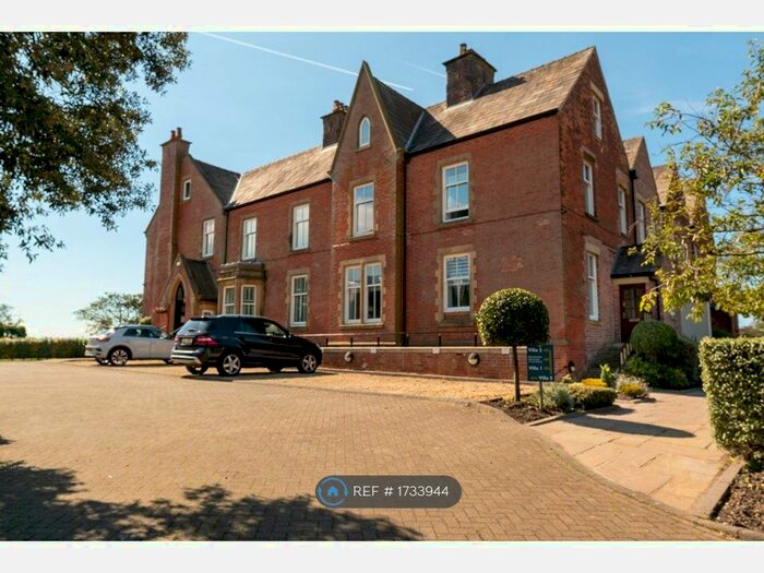 2 Bedroom Maisonette To Rent In Edenfield, Lytham St. Annes, FY8