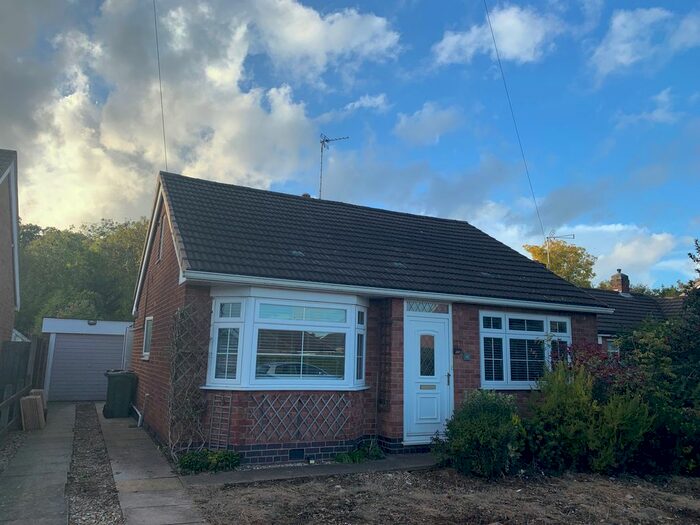 2 Bedroom Bungalow To Rent In Brixham Drive, Wigston, LE18