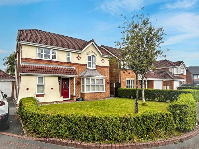 4 Bedroom Detached House For Sale In Hanstock Close, Orrell, Wigan, WN5