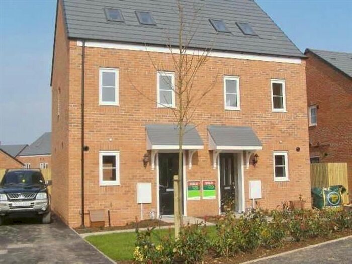 3 Bedroom Semi-Detached House To Rent In Bronte Drive, Meadow Grove, Newport, TF10