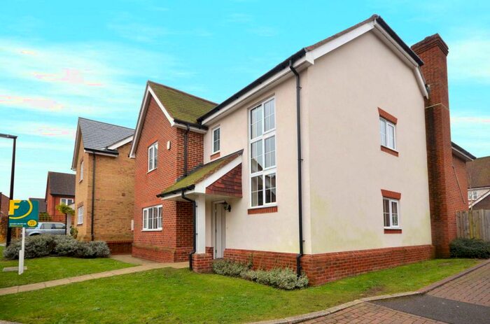 4 Bedroom Detached House To Rent In Knox Road, Queen Elizabeth Park, Guildford, GU2