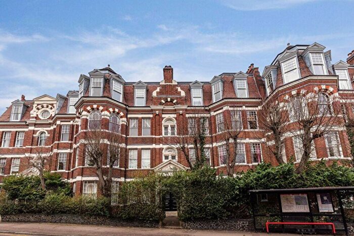 4 Bedroom Flat To Rent In Linden Mansions, Hornsey Lane, Highgate, N6