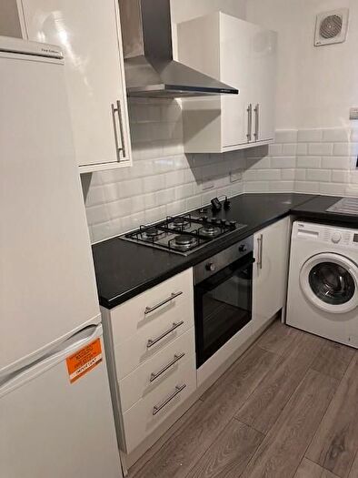 1 Bedroom Flat To Rent In Devonshire Court, Ground Floor Flat, White Hart Lane, London, N17