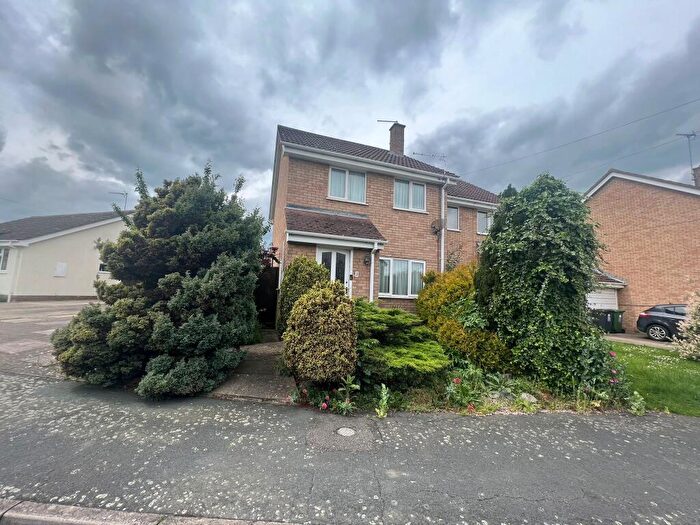 2 Bedroom House To Rent In Orchard Close, Stilton, Peterborough, PE7