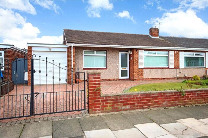 2 Bedroom Bungalow For Sale In Grasmere, Birtley, Chester Le Street, Tyne And Wear, DH3