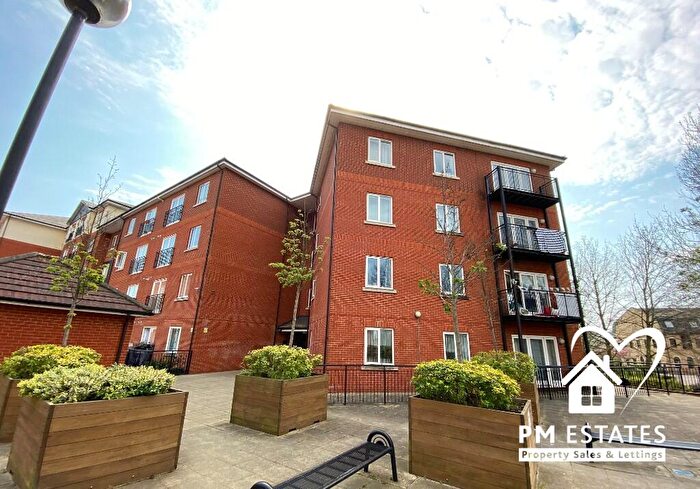 2 Bedroom Apartment For Sale In John Dyde Close, Bishop's Stortford, Hertfordshire, CM23