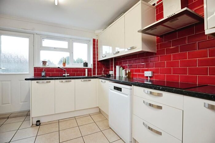 3 Bedroom Terraced House To Rent In Mason Avenue, Leamington Spa, CV32