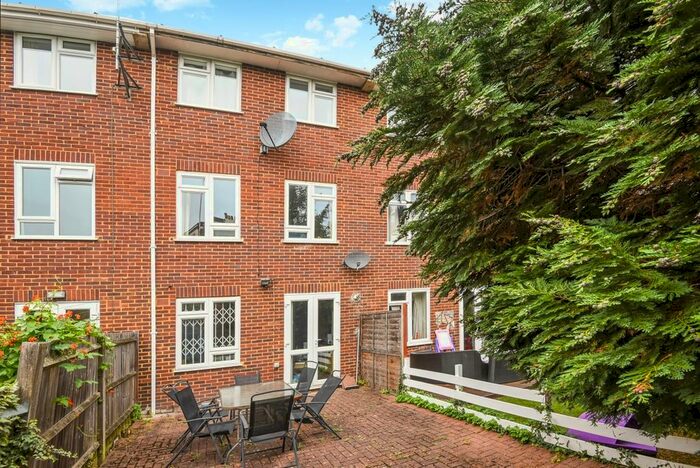 4 Bedroom Terraced House To Rent In Kersfield Road, London, SW15