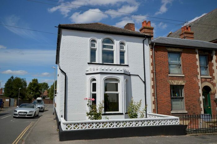 3 Bedroom End Of Terrace House To Rent In St. Marys Road, Faversham, ME13