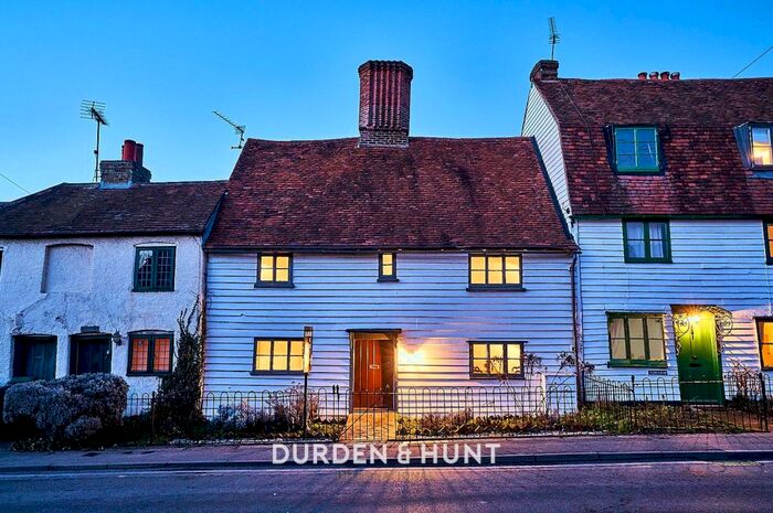 3 Bedroom Terraced House For Sale In Harlow Road, Roydon, CM19