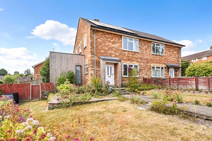 3 Bedroom Semi-Detached House For Sale In Winchester, SO22