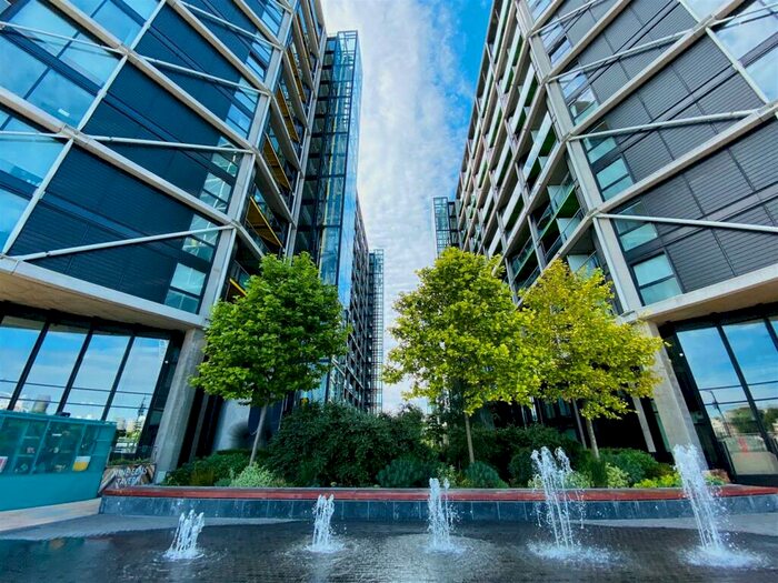 2 Bedroom Flat To Rent In Riverlight Quay, Nine Elms, London, SW11