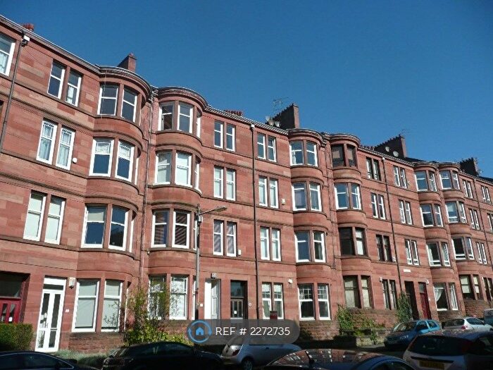 2 Bedroom Flat To Rent In Tassie Street, Glasgow, G41
