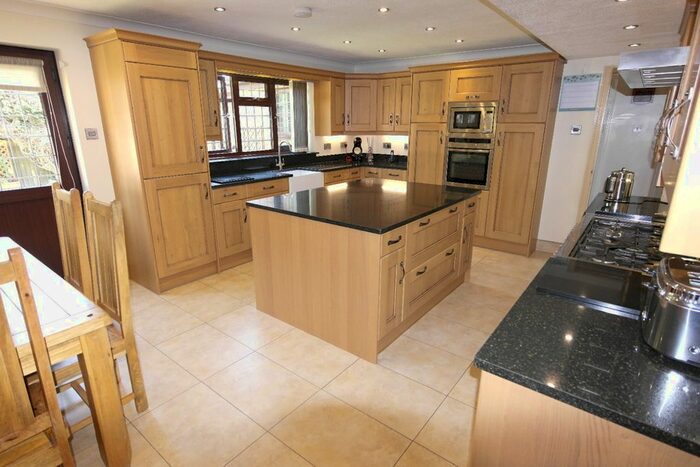 4 Bedroom Detached House For Sale In Tudor Lodge, Grays, Essex, RM16