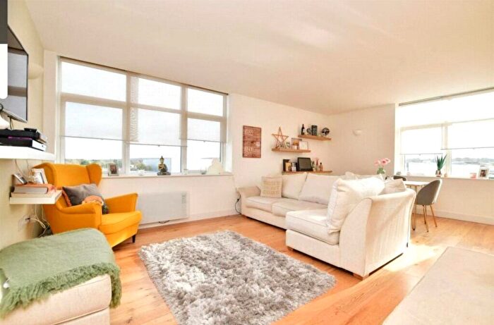 1 Bedroom Apartment For Sale In Stafford Road, Wallington, Croydon, CR0