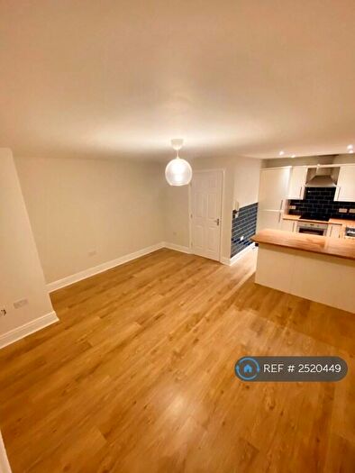 2 Bedroom Flat To Rent In Thornholme Road, Sunderland, SR2