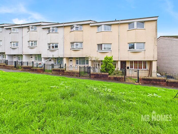 3 Bedroom Town House For Sale In Bryn Celyn, Pentwyn, Cardiff, CF23
